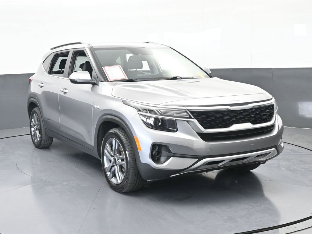 Used 2022 Kia Seltos S image 9