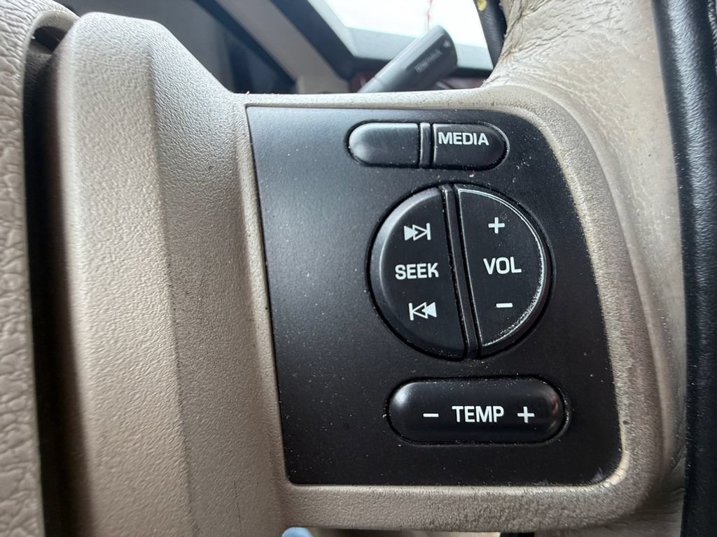Used 2008 Ford F350 4x4 Crew Cab Super Duty image 16