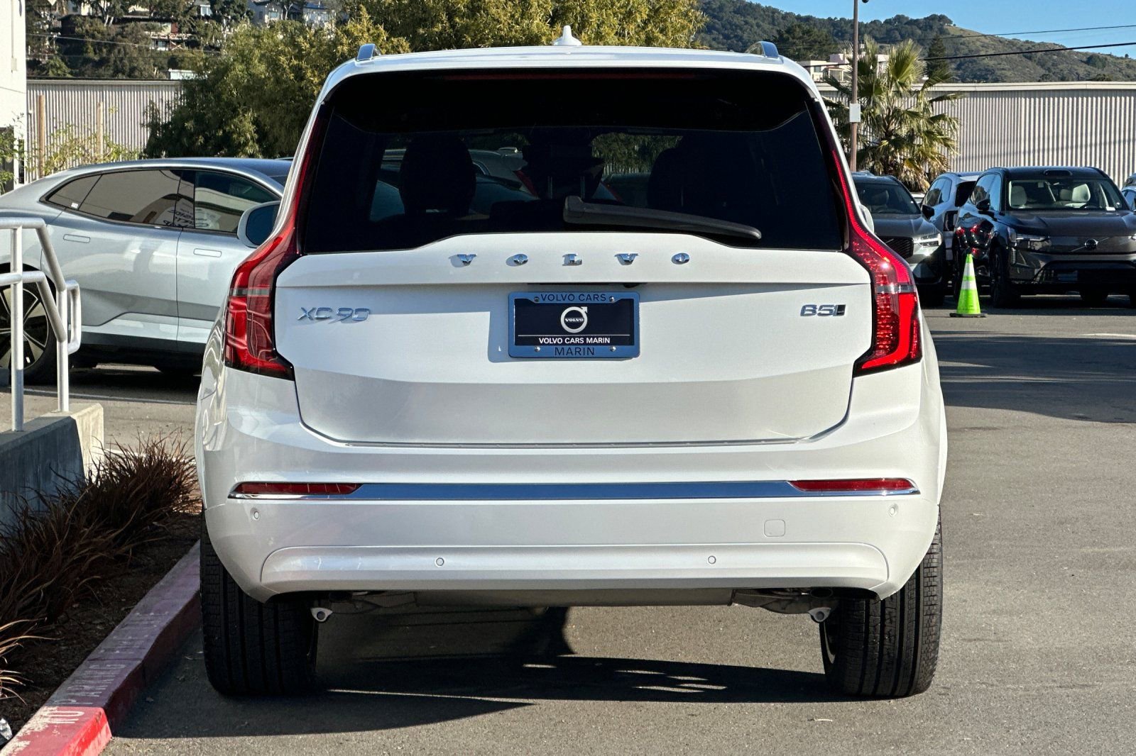 New 2026 Volvo XC90 B5 Plus w/ Protection Package image 7