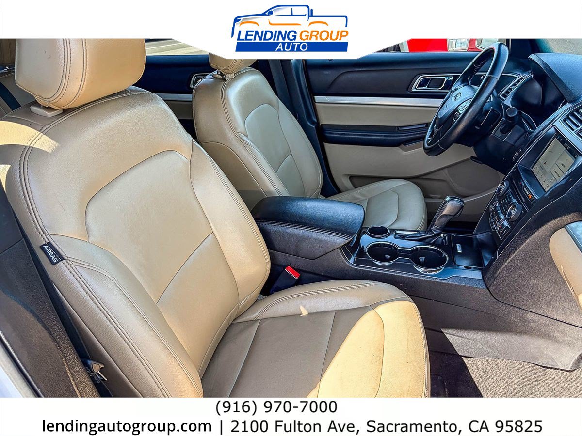 Used 2017 Ford Explorer XLT w/ Equipment Group 202A FWD image 15