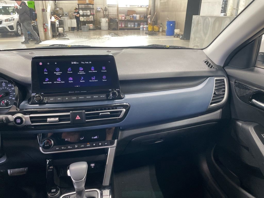 Certified 2023 Kia Seltos S w/ Navigation Package image 11