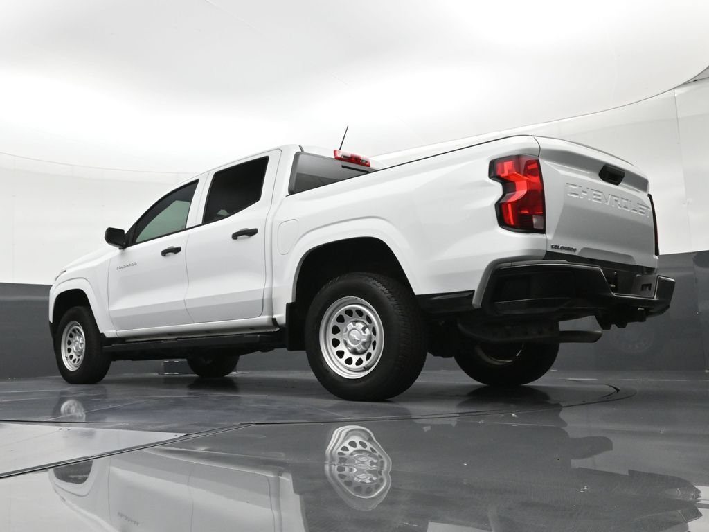 Used 2024 Chevrolet Colorado W/T w/ WT Convenience Package RWD image 22