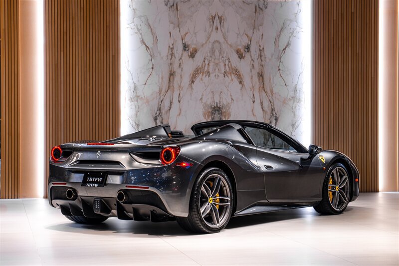 Used 2018 Ferrari 488 Spider RWD image 4