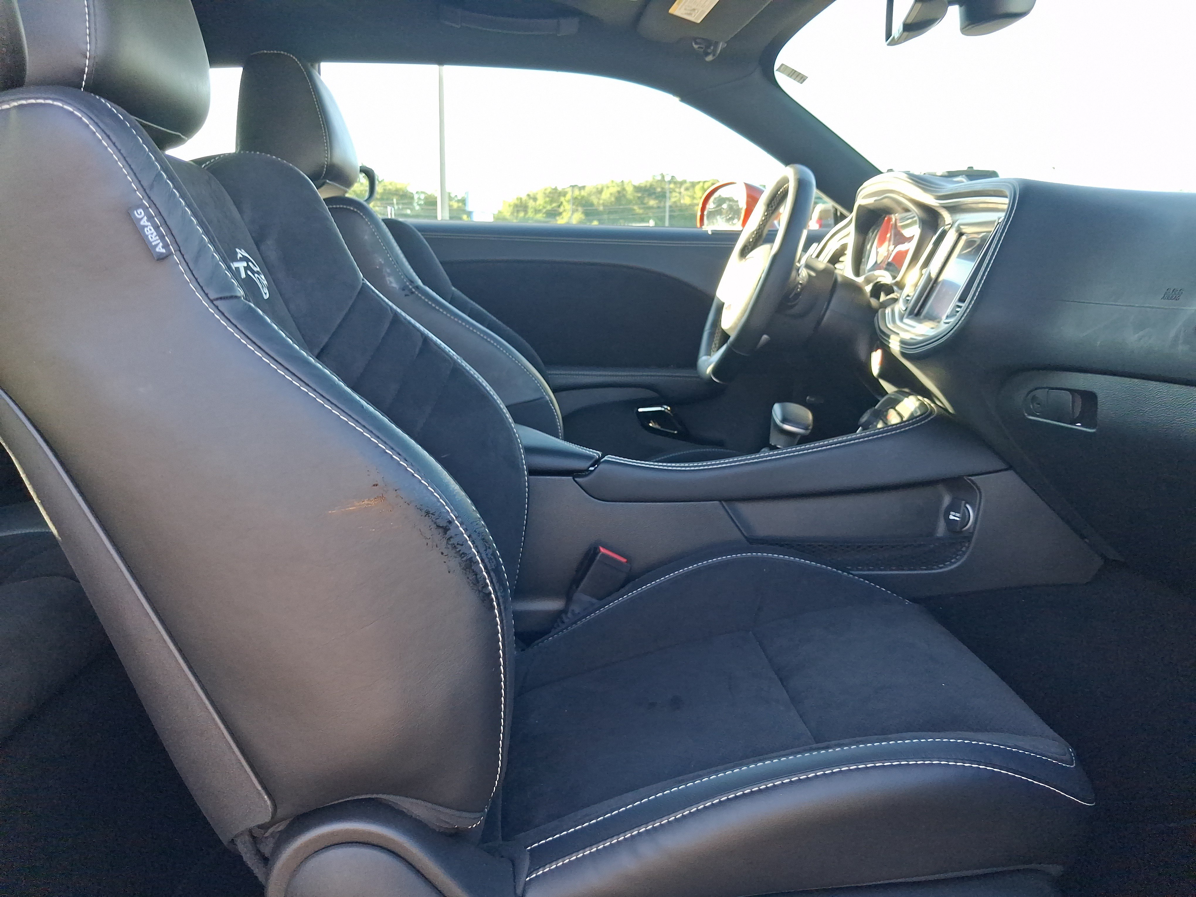 Used 2022 Dodge Challenger SRT Hellcat RWD image 29