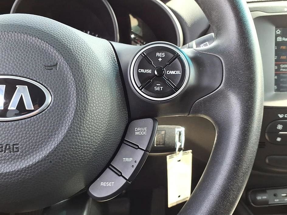 Used 2018 Kia Soul + image 29
