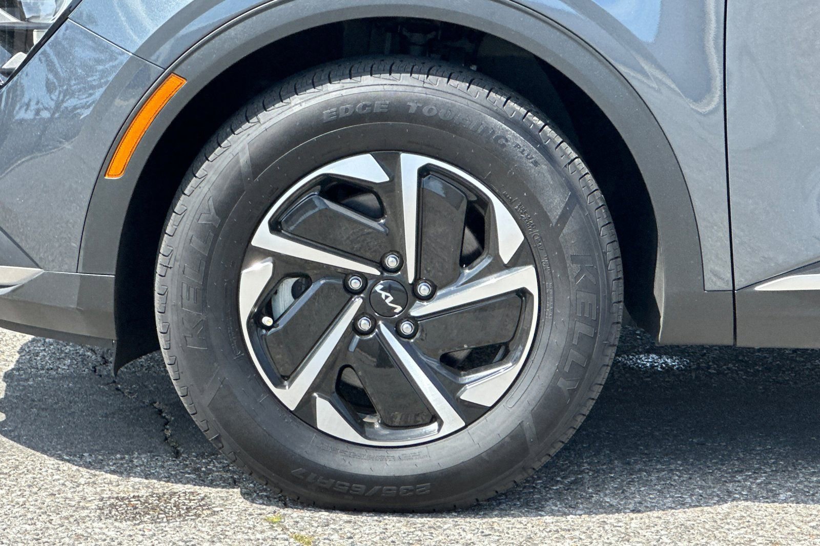Used 2023 Kia Sportage LX AWD/4WD image 24