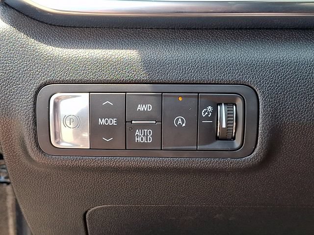 Used 2025 GMC Terrain Elevation AWD/4WD image 26
