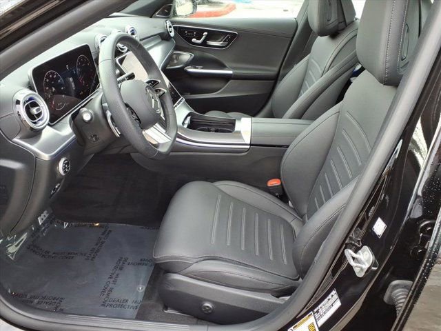 Used 2025 Mercedes-Benz C 300 4MATIC Sedan image 15