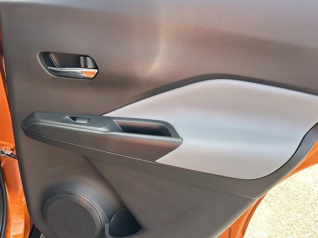 Used 2023 Nissan Kicks SR w/ SR Premium Package FWD image 21