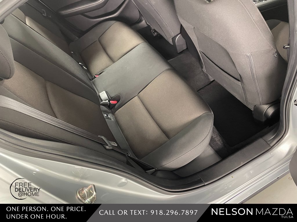 Used 2021 MAZDA MAZDA3 Sedan image 36