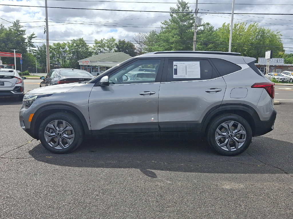 Used 2024 Kia Seltos S AWD/4WD image 8