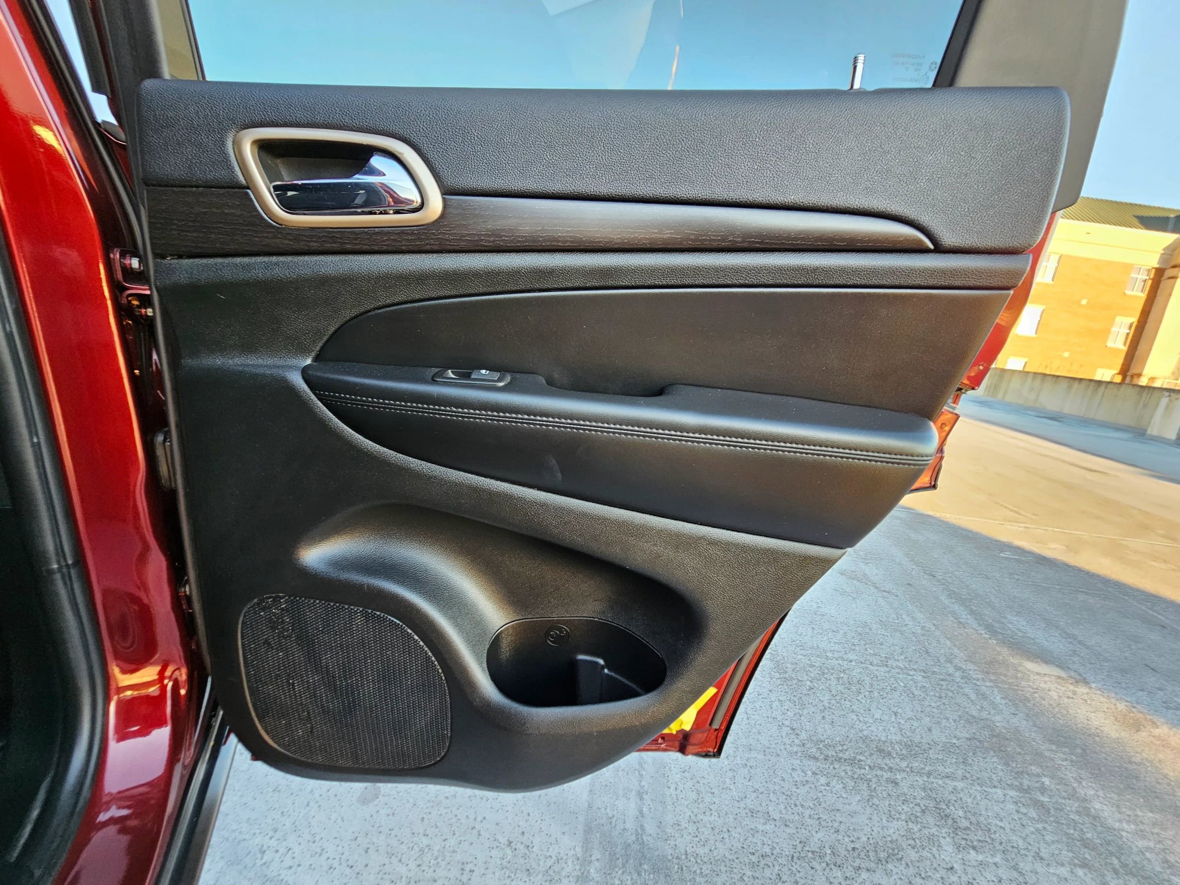 Used 2016 Jeep Grand Cherokee Laredo w/ Quick Order Package 23E image 22