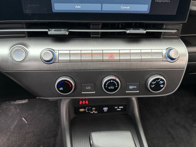 Used 2024 Hyundai Kona SE image 24