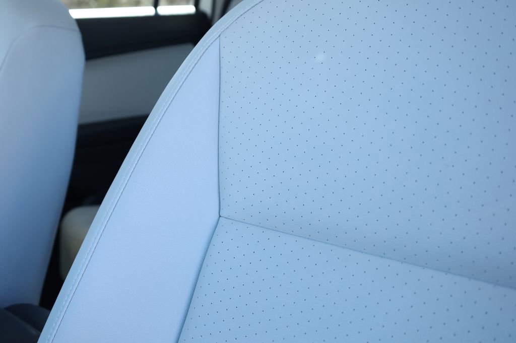 Used 2020 Volkswagen Tiguan SEL image 25