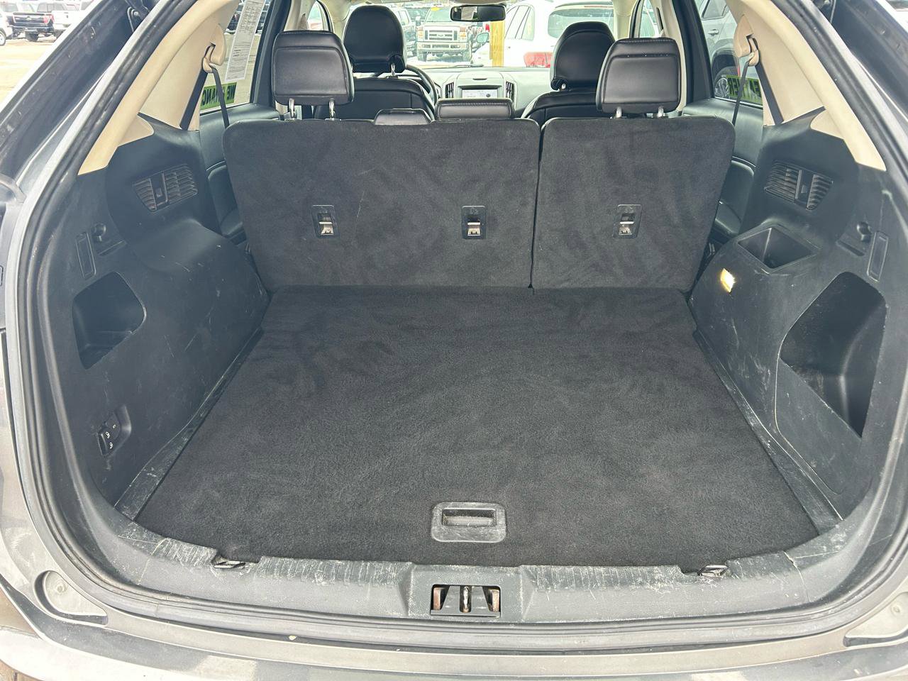 Used 2019 Ford Edge SEL w/ Equipment Group 201A image 17