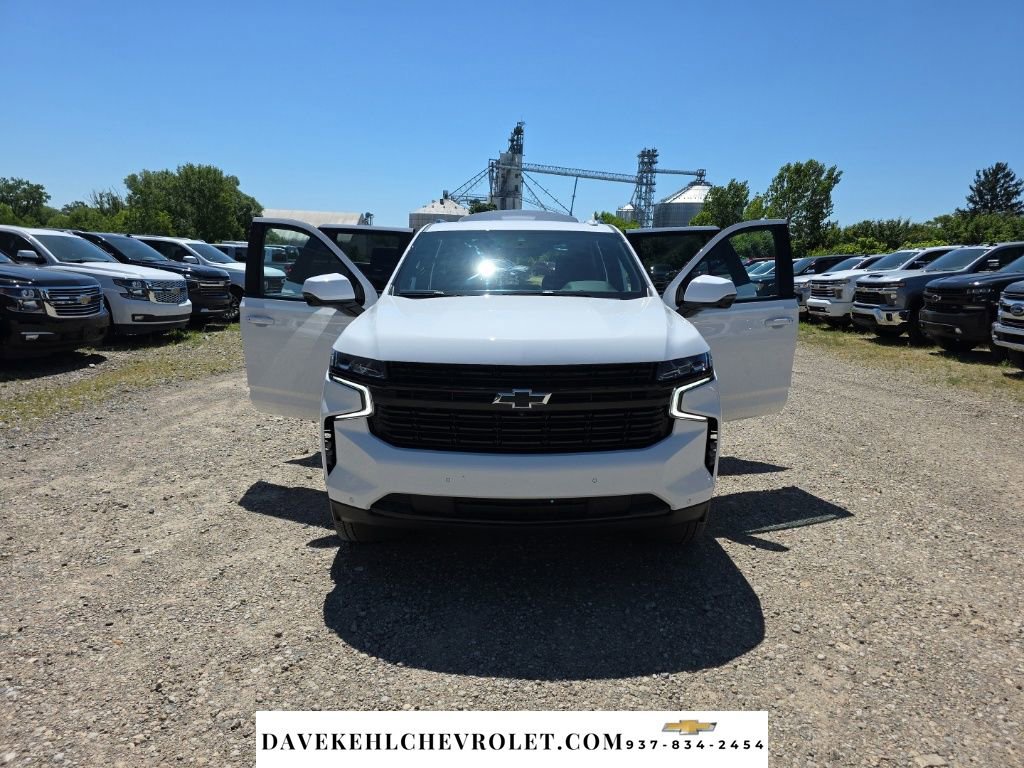 Used 2023 Chevrolet Tahoe RST w/ Luxury Package AWD/4WD image 41