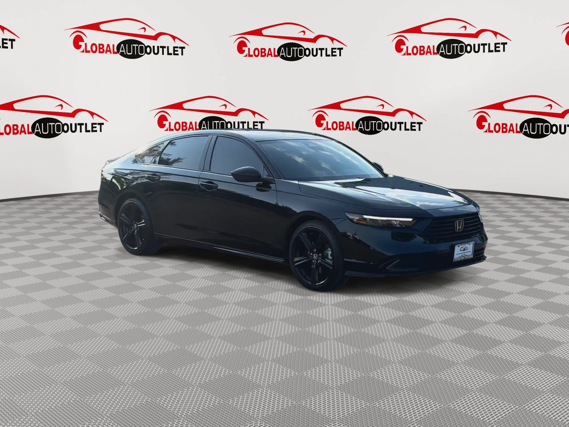 Used 2023 Honda Accord Sport image 2