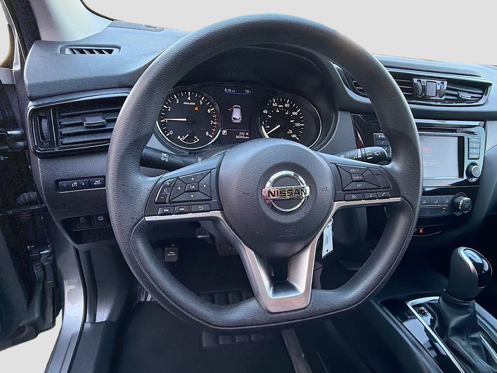 Used 2021 Nissan Rogue Sport S image 11