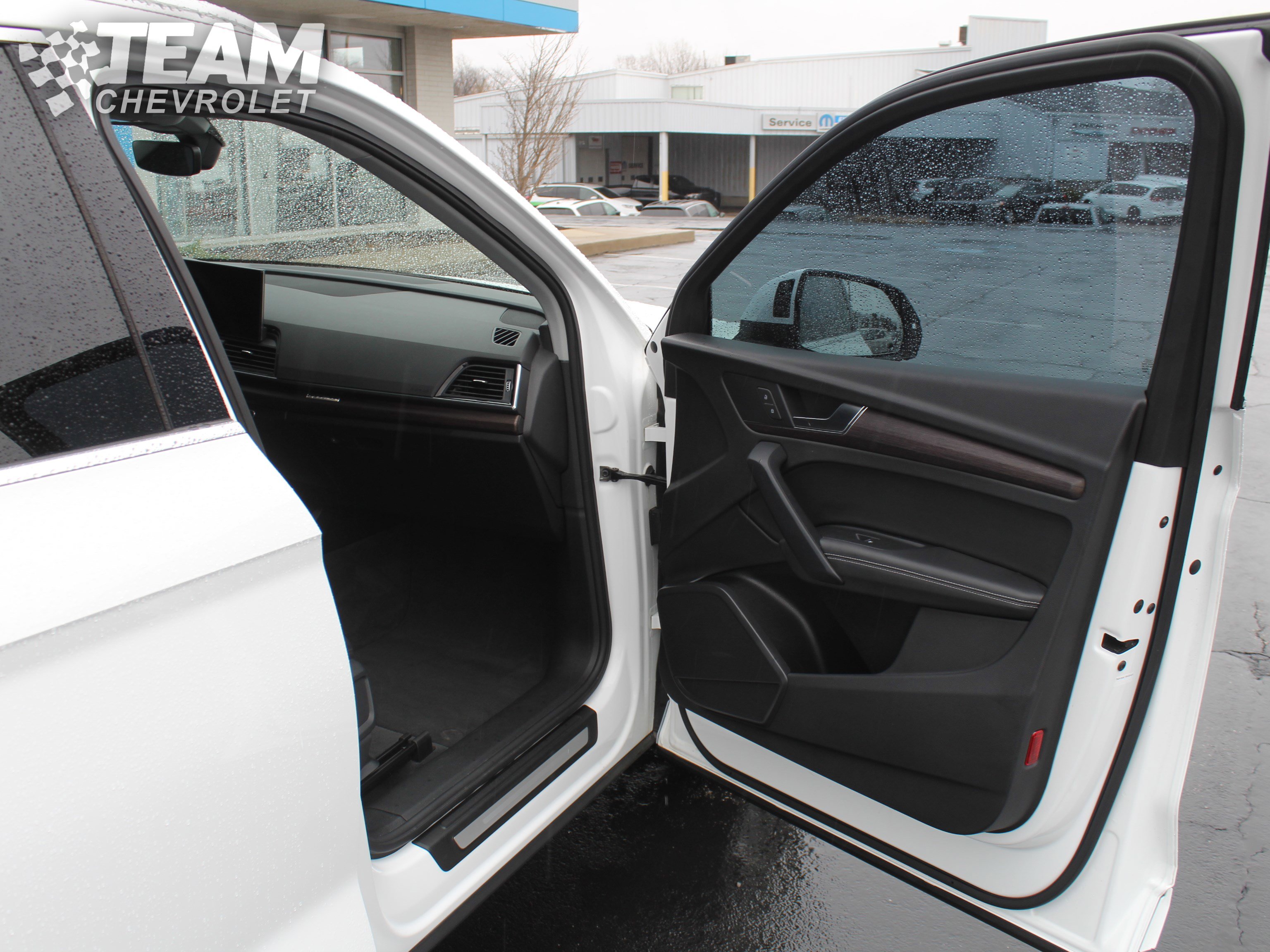 Used 2021 Audi Q5 Premium Plus w/ Premium Plus Package image 26