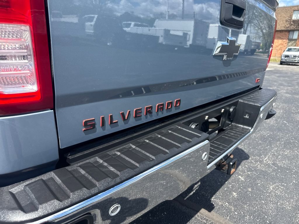 Used 2016 Chevrolet Silverado 1500 LTZ w/ LTZ Plus Package AWD/4WD image 14