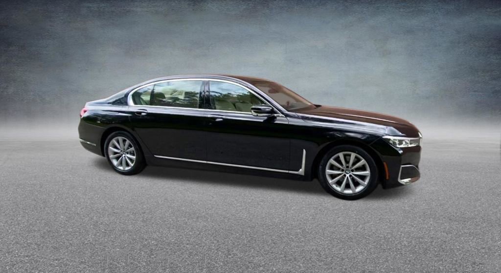 Used 2020 BMW 740i xDrive w/ Cold Weather Package image 27