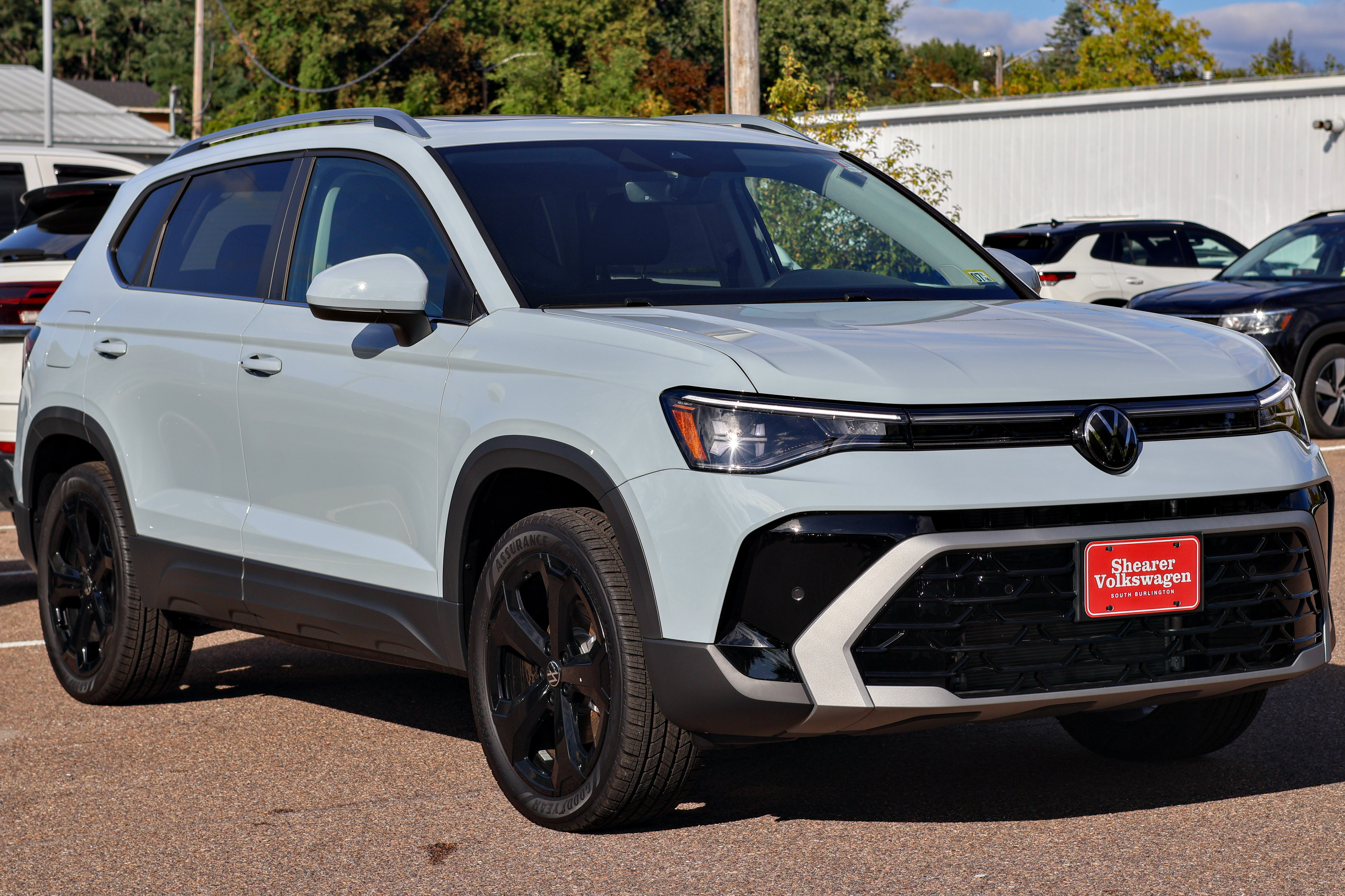 New 2026 Volkswagen Taos SEL AWD/4WD image 8