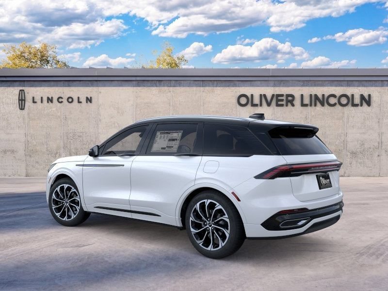 New 2026 Lincoln Nautilus Reserve AWD/4WD image 4