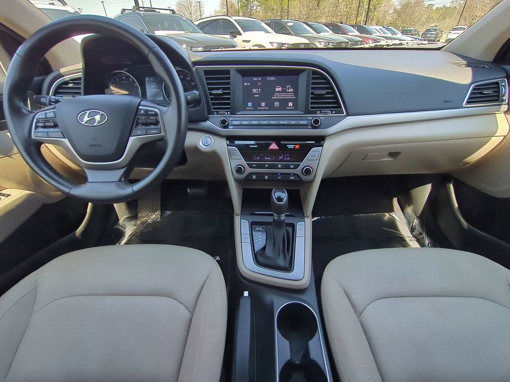 Used 2017 Hyundai Elantra Value Edition image 15