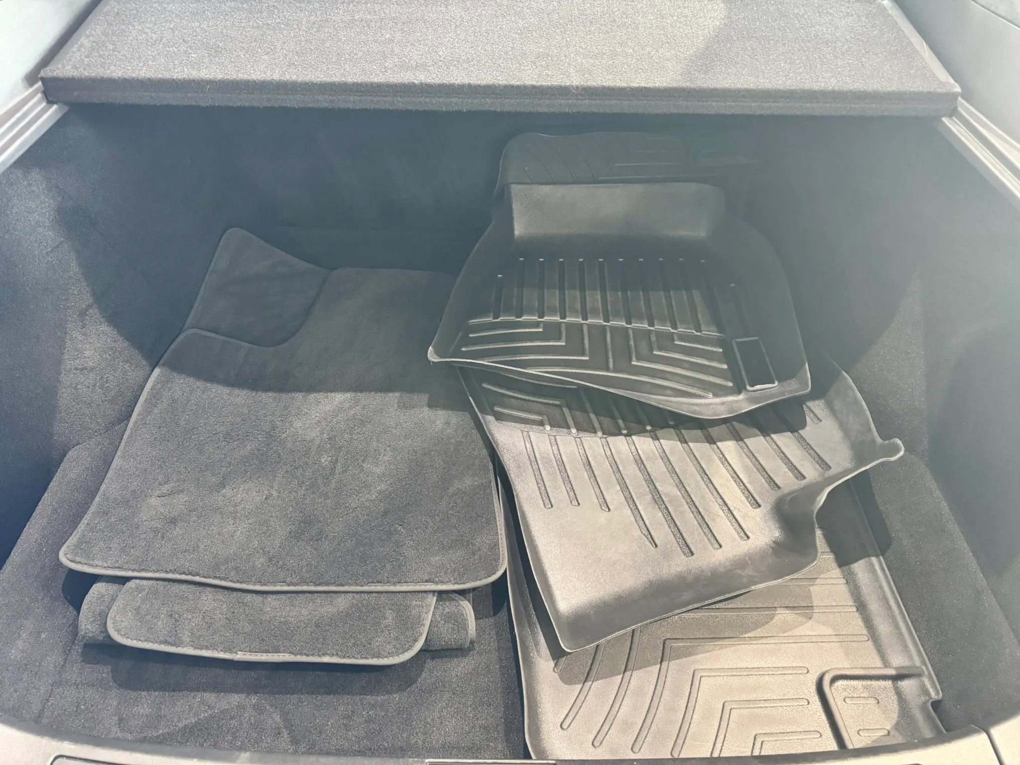 Used 2018 Tesla Model S 100D image 21