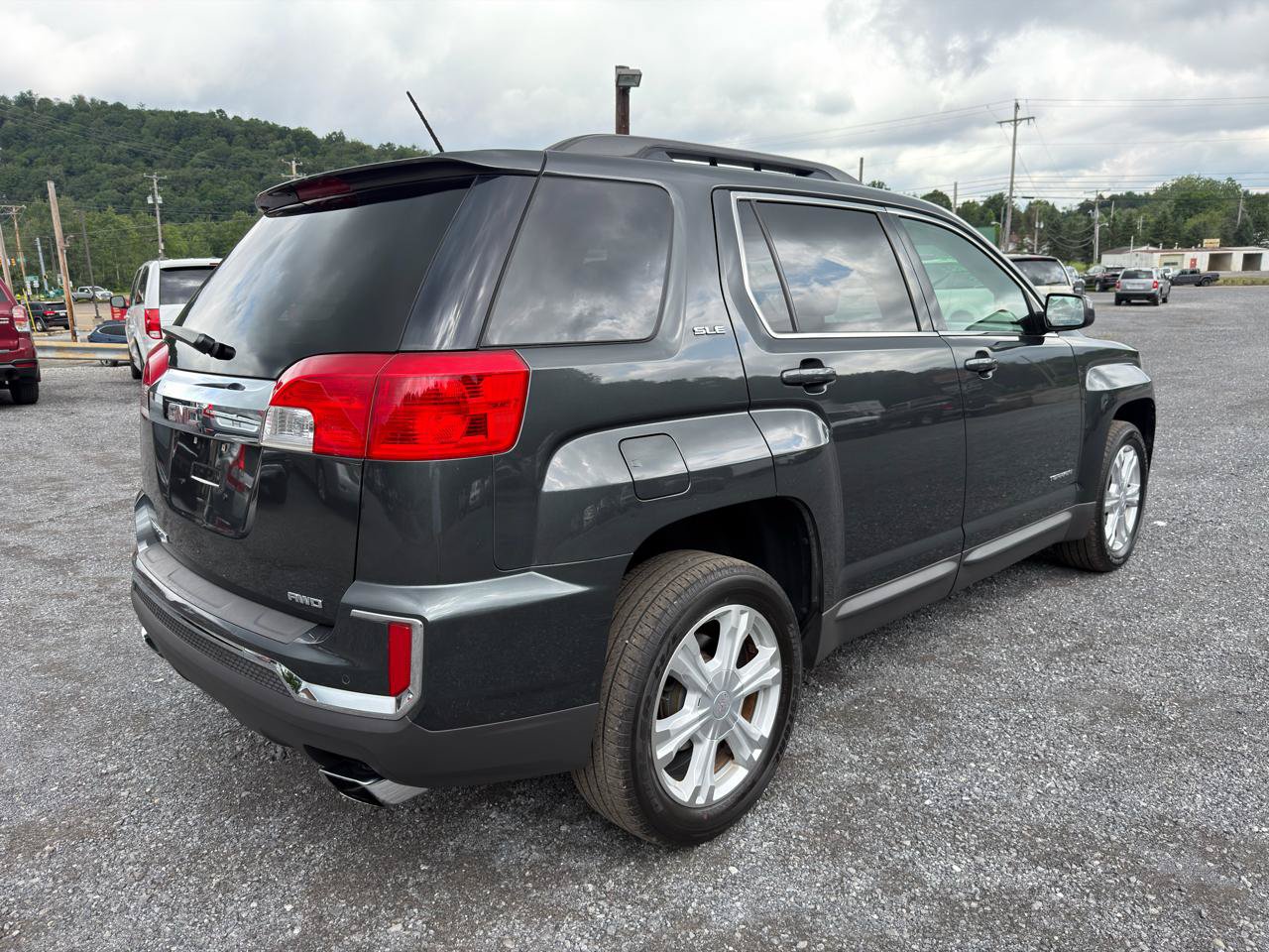 Used 2017 GMC Terrain SLE w/ Driver Alert Package I AWD/4WD image 7