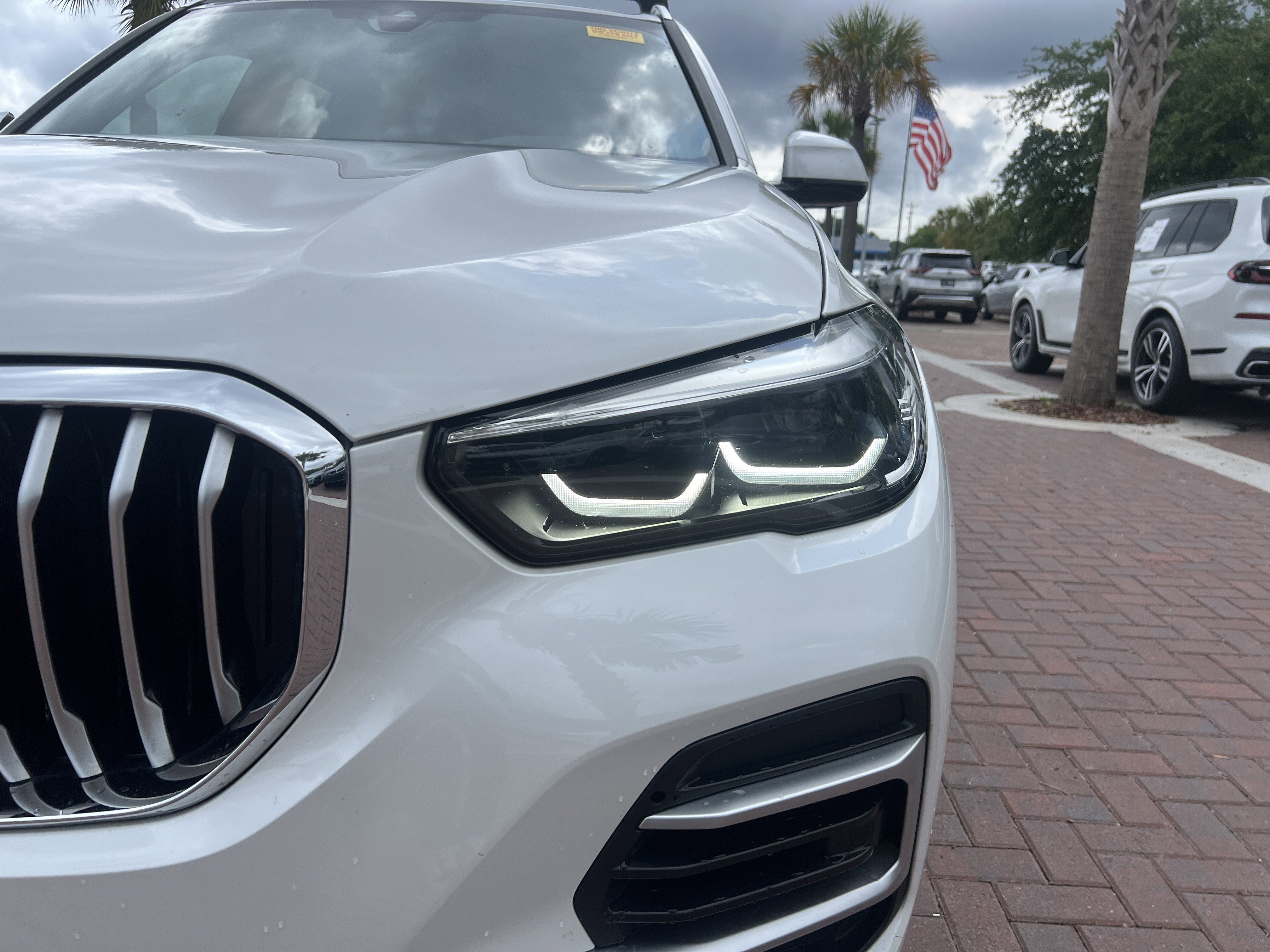 Used 2023 BMW X5 xDrive40i w/ Premium Package AWD/4WD image 6