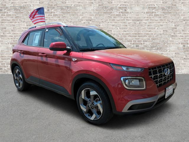 Used 2023 Hyundai Venue SEL w/ Cargo Package image 1
