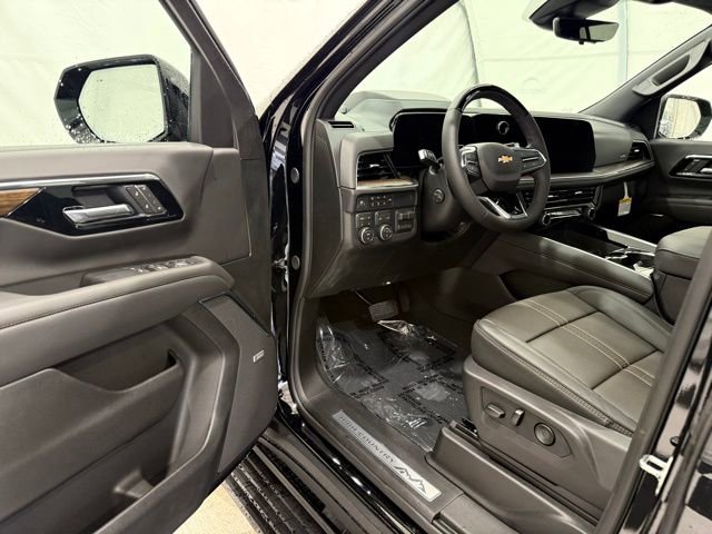 New 2026 Chevrolet Suburban High Country AWD/4WD image 37
