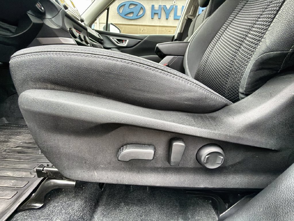 Used 2021 Subaru Forester Premium AWD/4WD image 14
