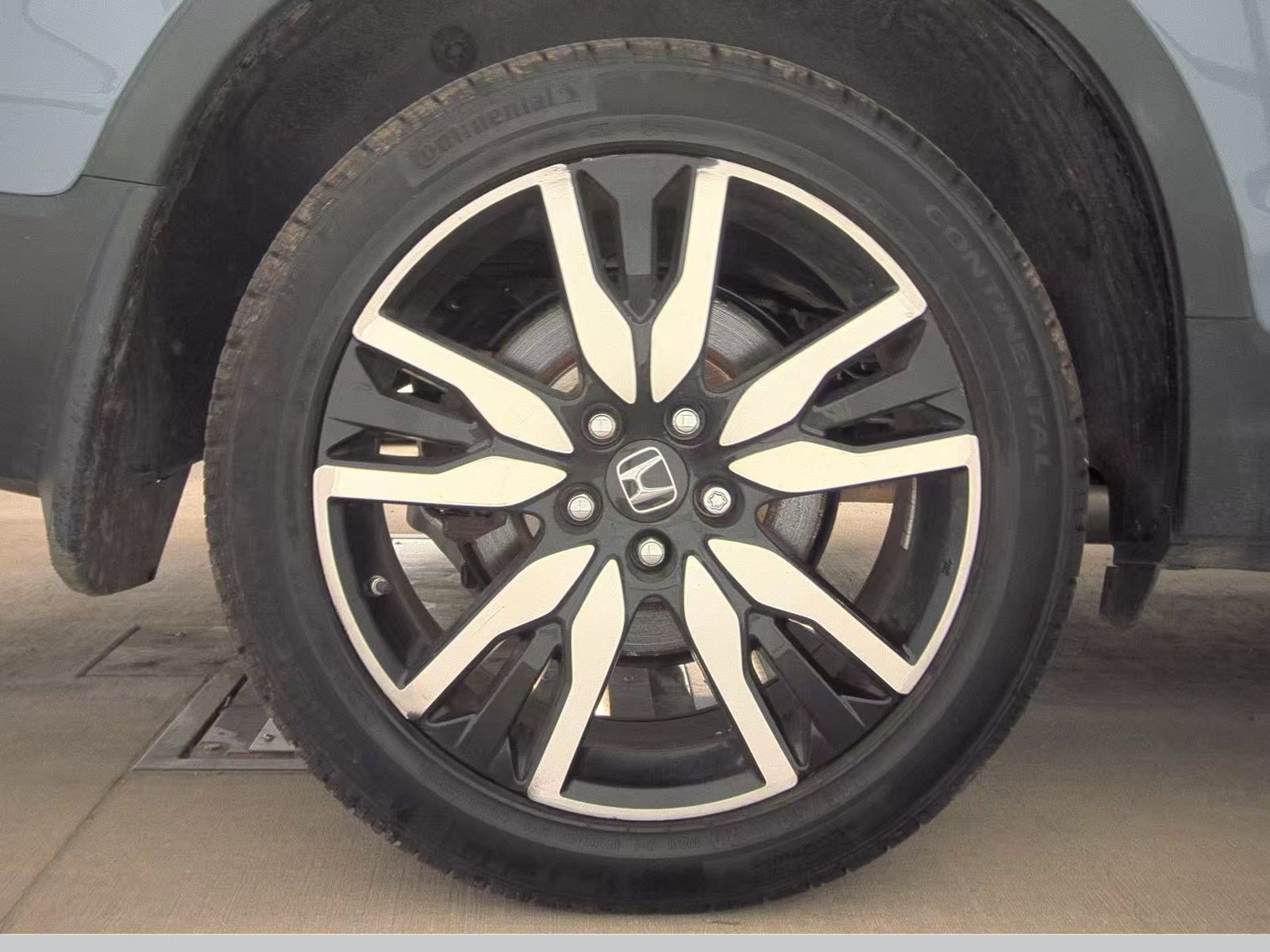 Used 2022 Honda Pilot Elite image 11