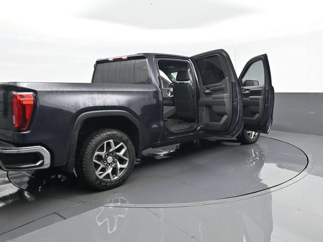 Used 2022 GMC Sierra 1500 SLT AWD/4WD image 29