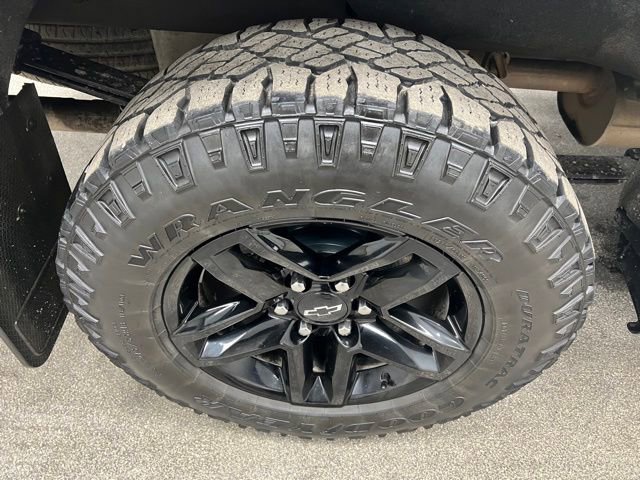 Used 2022 Chevrolet Silverado 1500 LT Trail Boss w/ Convenience Package II image 18