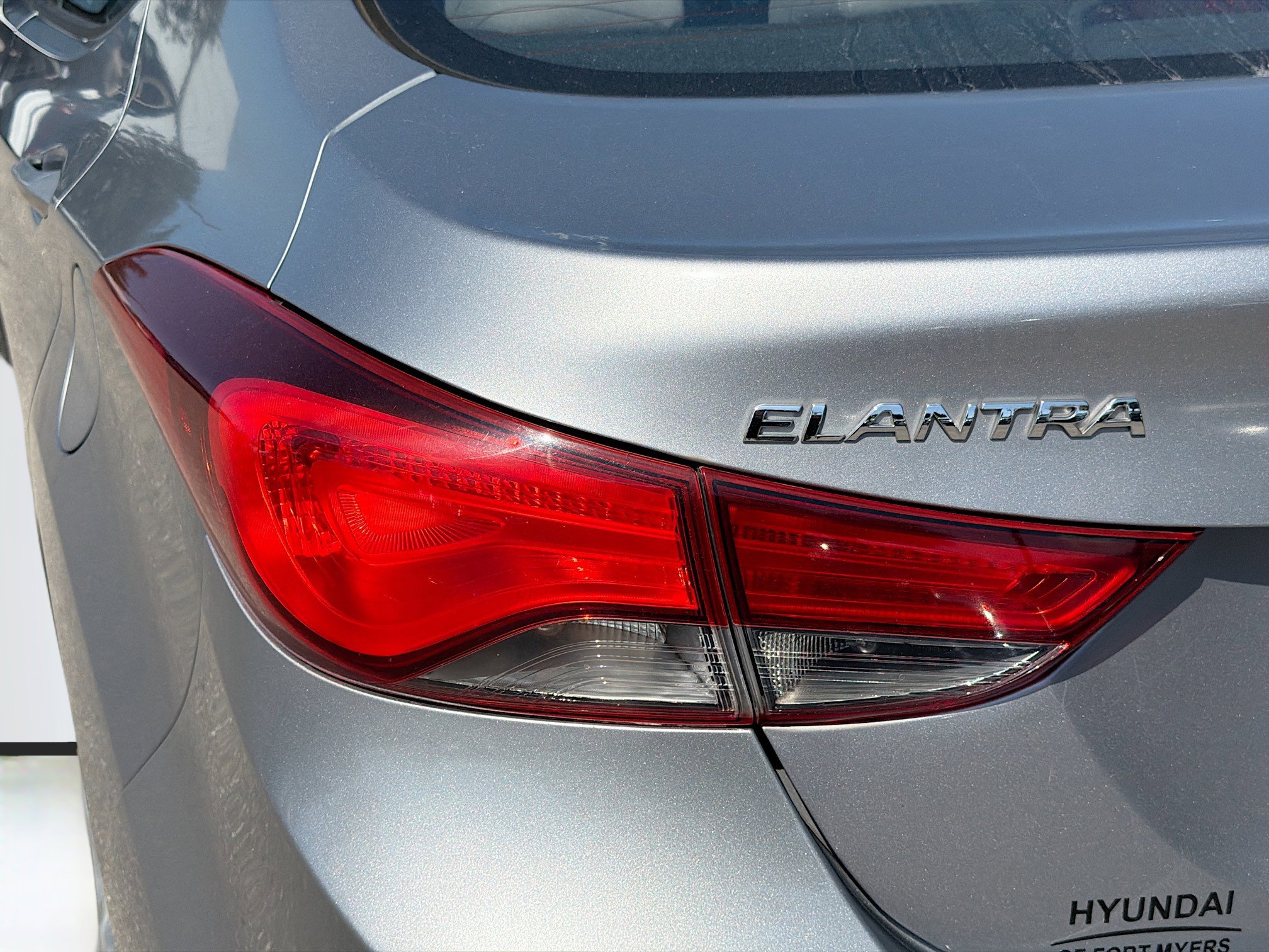 Used 2016 Hyundai Elantra SE image 10