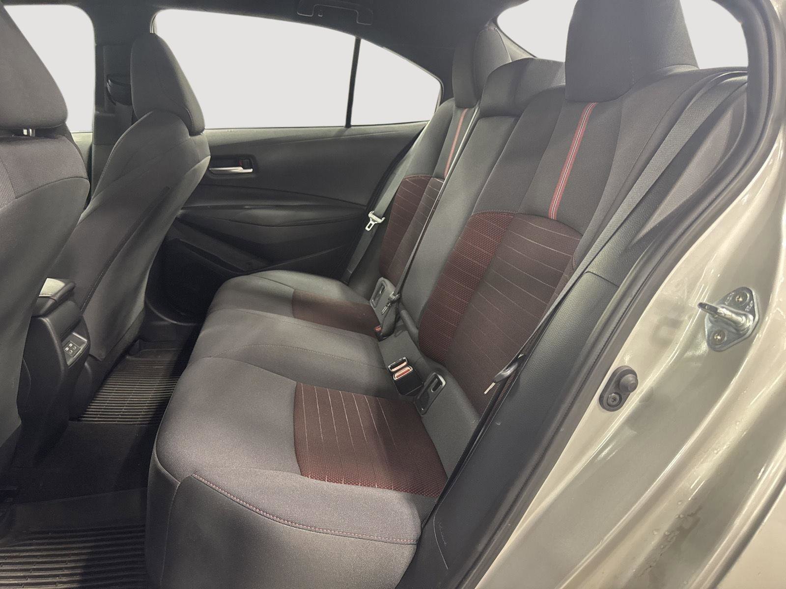 Used 2024 Toyota Corolla SE FWD image 6