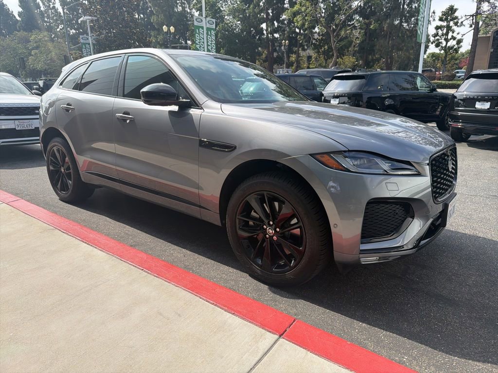 Used 2026 Jaguar F-PACE R-Dynamic S AWD/4WD image 3