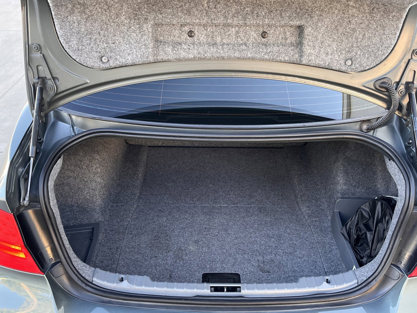 Used 2011 BMW 335i 4dr Sdn 335i RWD image 15