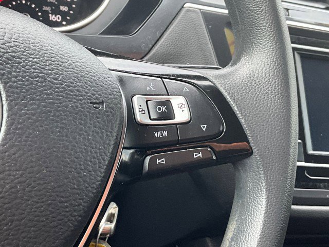 Used 2021 Volkswagen Tiguan S image 17