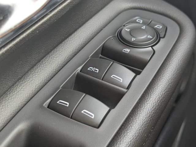 Used 2024 GMC Terrain SLT w/ Infotainment Package II FWD image 25