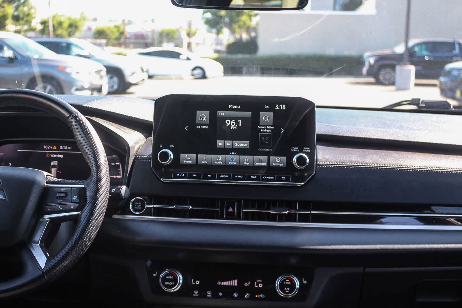 Used 2023 Mitsubishi Outlander SE image 19
