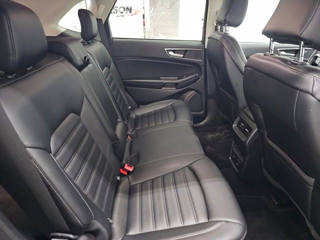 Used 2024 Ford Edge SEL w/ Convenience Package image 15