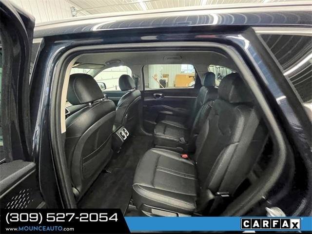 Used 2022 Kia Sorento S image 9