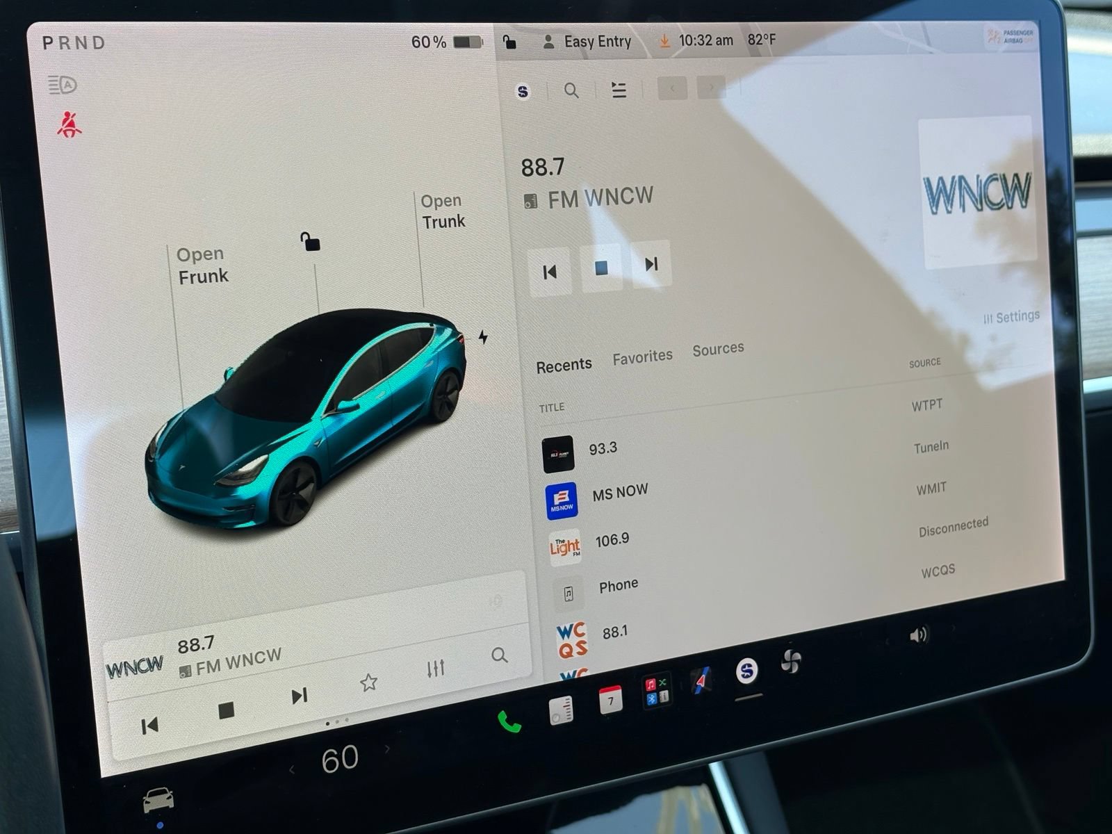 Used 2020 Tesla Model 3 Long Range AWD/4WD image 23