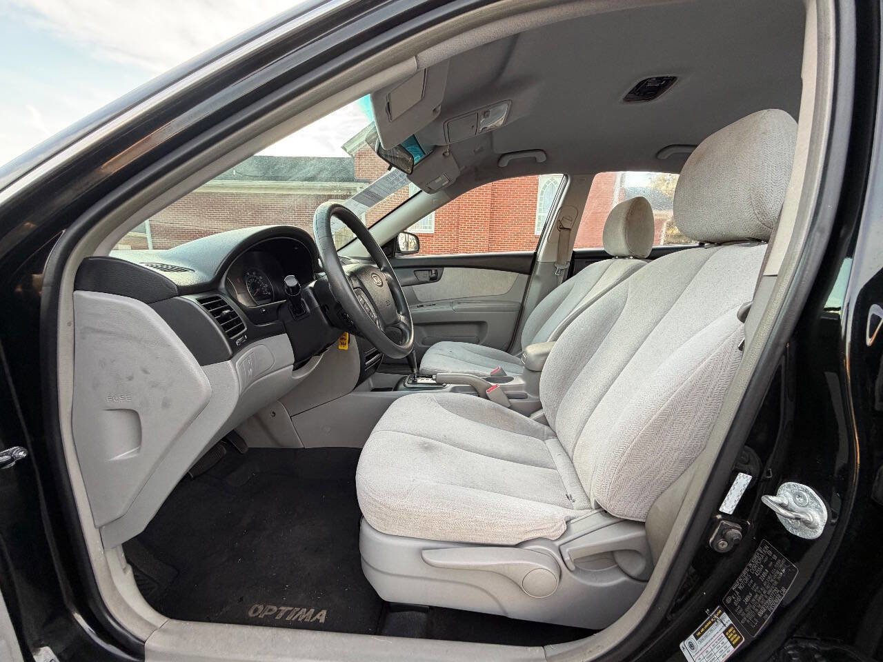 Used 2008 Kia Optima LX image 12