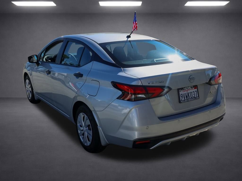 Used 2025 Nissan Versa S w/ Trunk Package image 6