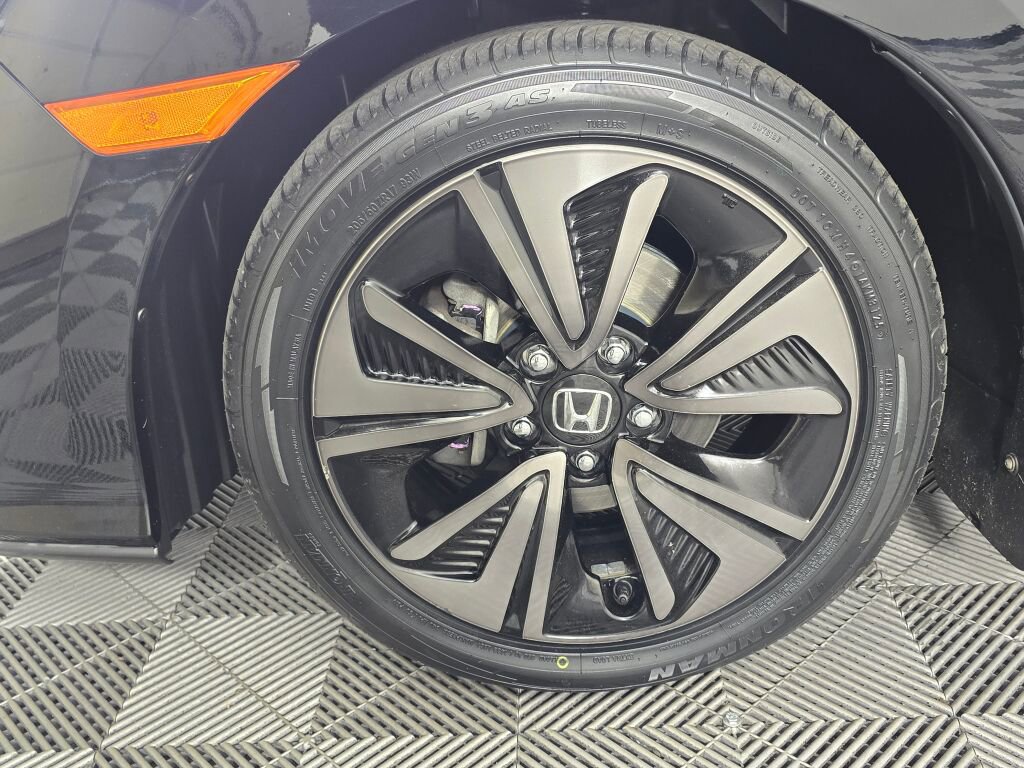 Used 2018 Honda Civic EX image 11